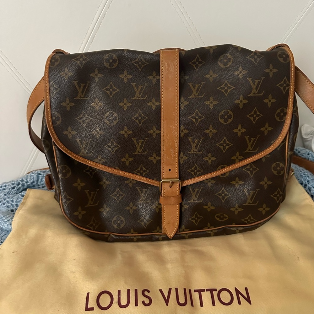 Authentic LV Saumur Crossbody GM